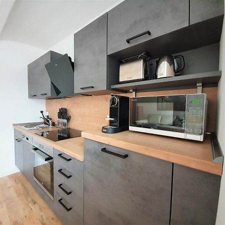 Pb Ferienwohnungen - Fewo 1 - Stilvoll Eingerichtetes Apartment Im Herzen Senftenbergs Exteriér fotografie