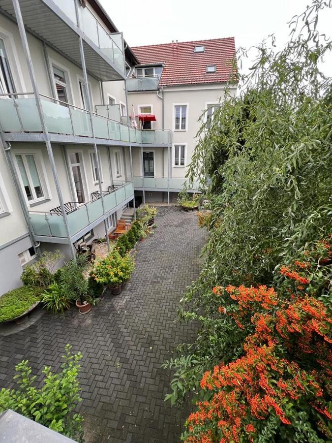 Pb Ferienwohnungen - Fewo 1 - Stilvoll Eingerichtetes Apartment Im Herzen Senftenbergs Exteriér fotografie